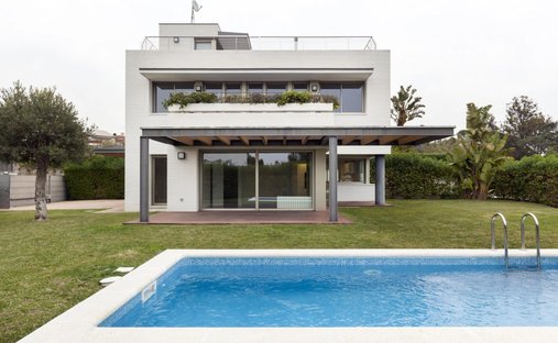 House in Sant Vicenc de Montalt, Catalonia, Spain 1