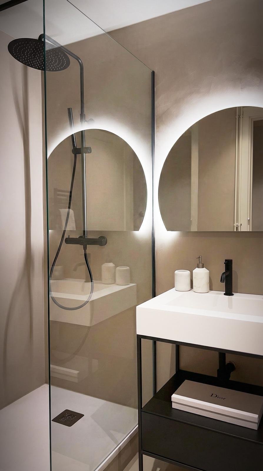 Apartment in Ciutat Vella, Barcelona, Spain 4 - 18312566