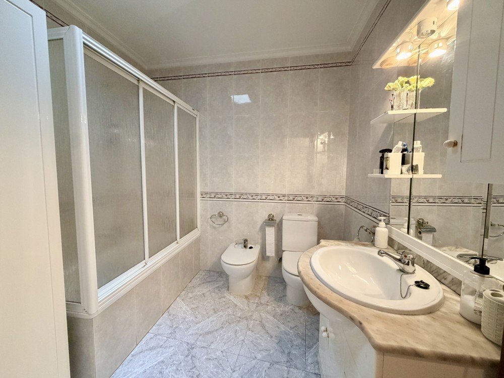 Apartment in Torrevieja, Valencian Community, Spain 5 - 18310948