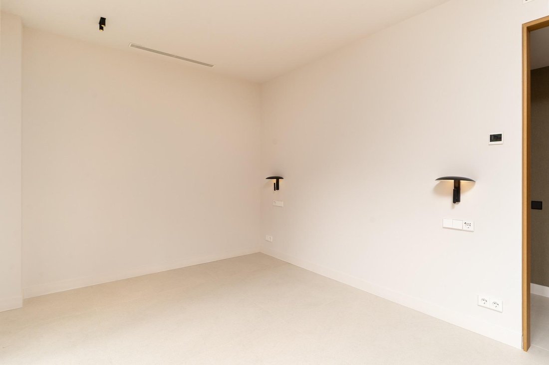 Apartment in Sarrià-Sant Gervasi, Barcelona, Spain 5 - 18312175