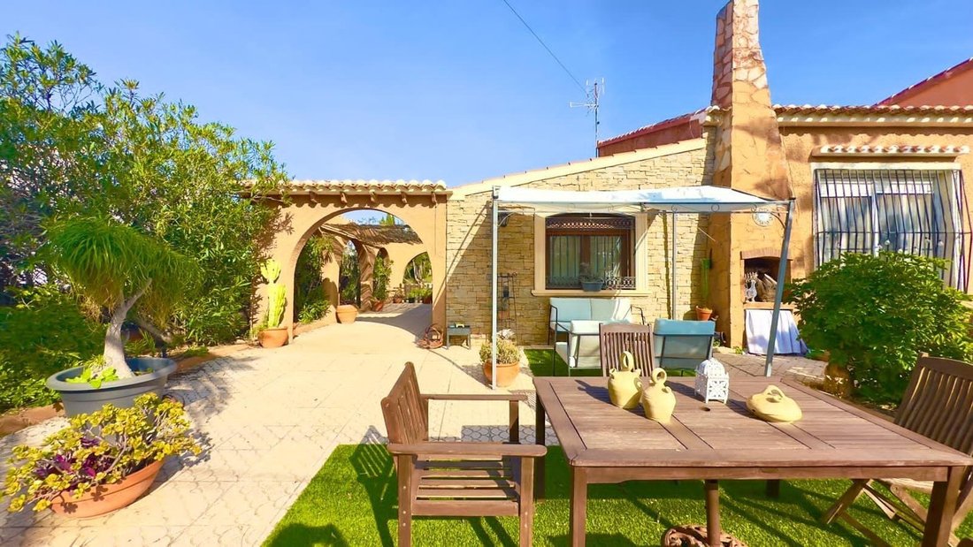 House in Torrevieja, Valencian Community, Spain 1 - 18311086
