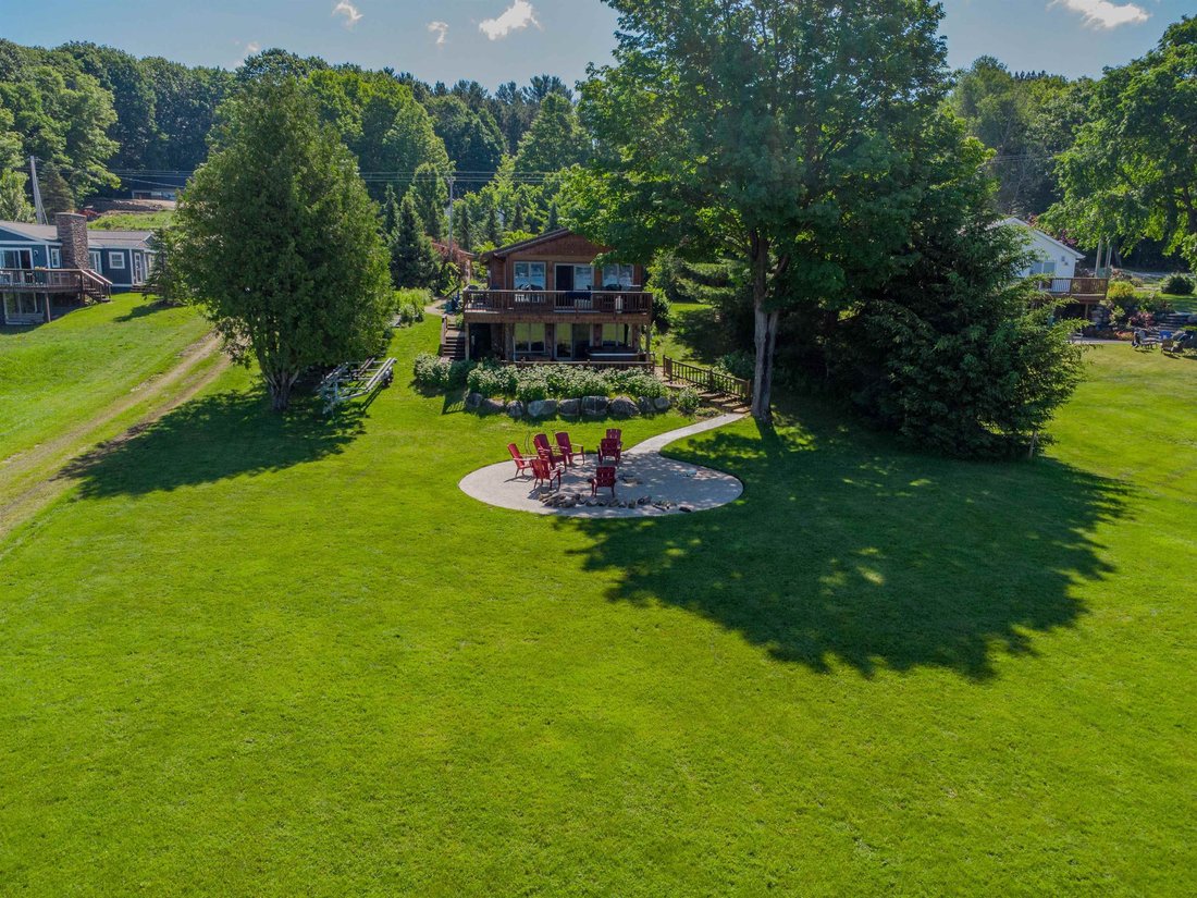 House in Alden, Michigan, United States 5 - 18309511