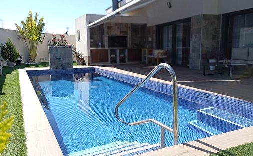 House in Daya Nueva, Valencian Community, Spain 1