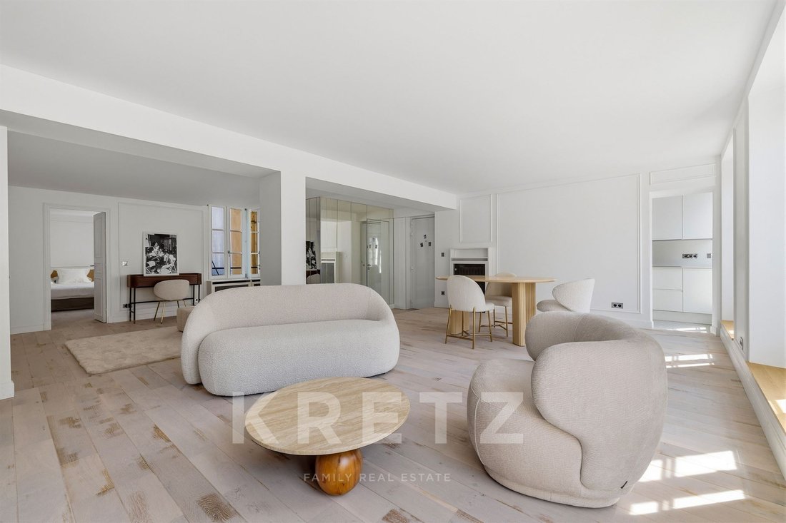 Apartment in Saint Germain l'Auxerrois, Paris 1er Arrondissement, Paris 1 - 18314260