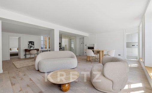 Apartment in Saint Germain l'Auxerrois, Paris 1er Arrondissement, Paris 1