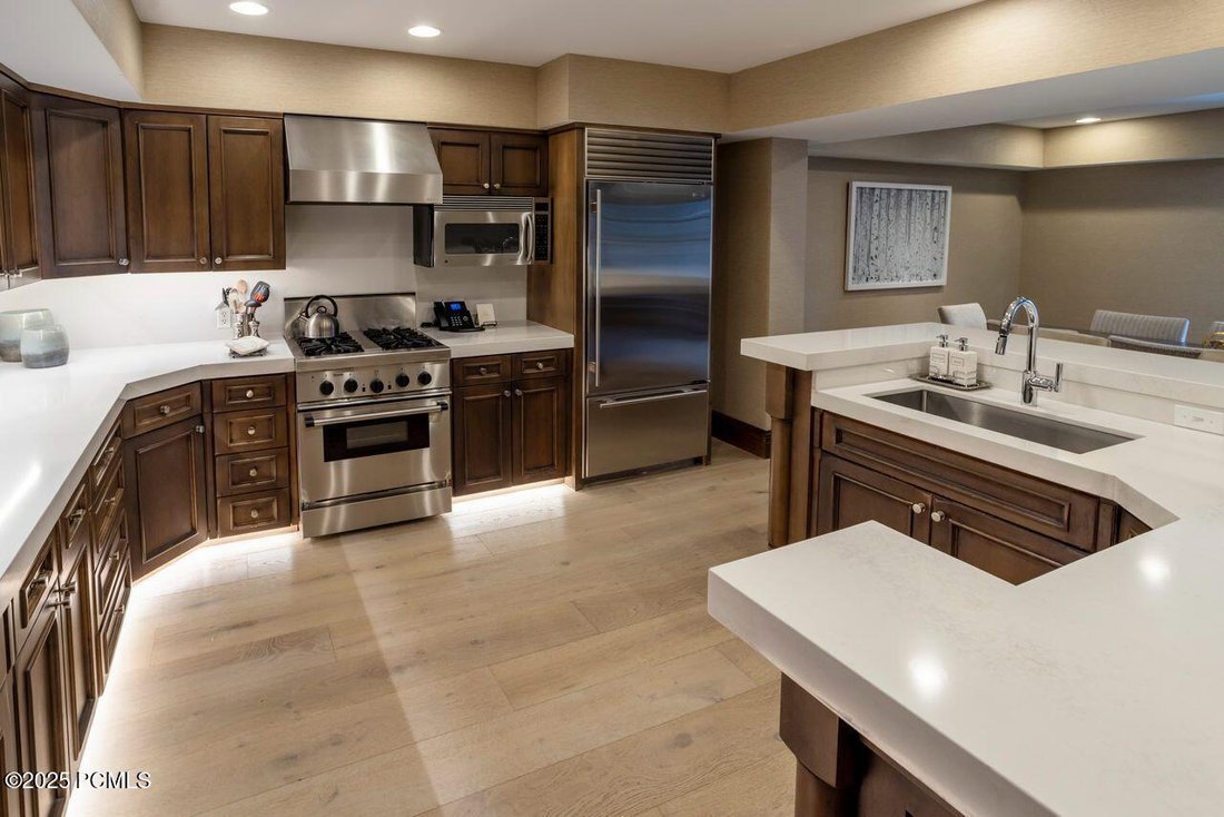 Condo in Park City, Utah, United States 5 - 18312379
