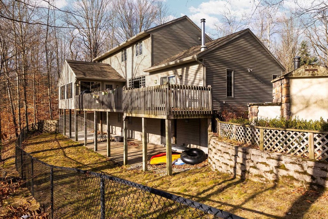 House in Thompsonville, Michigan, United States 5 - 18309304