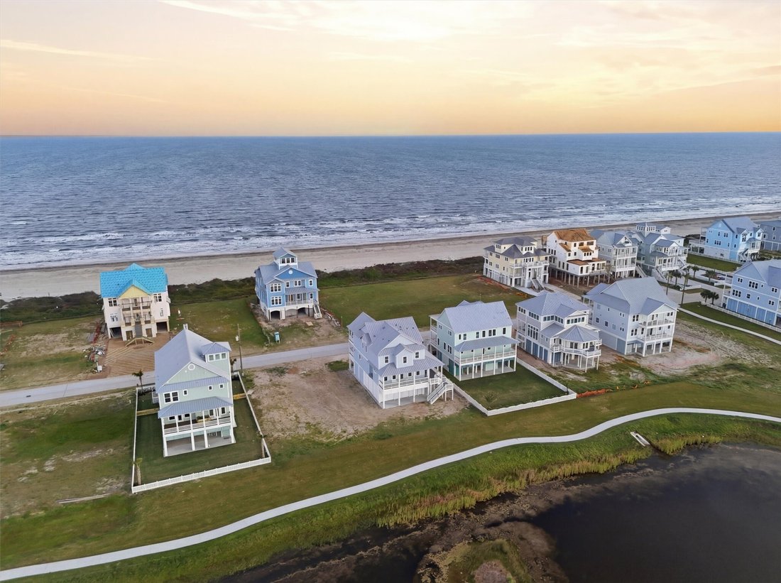 House in Galveston, Texas, United States 3 - 18001001