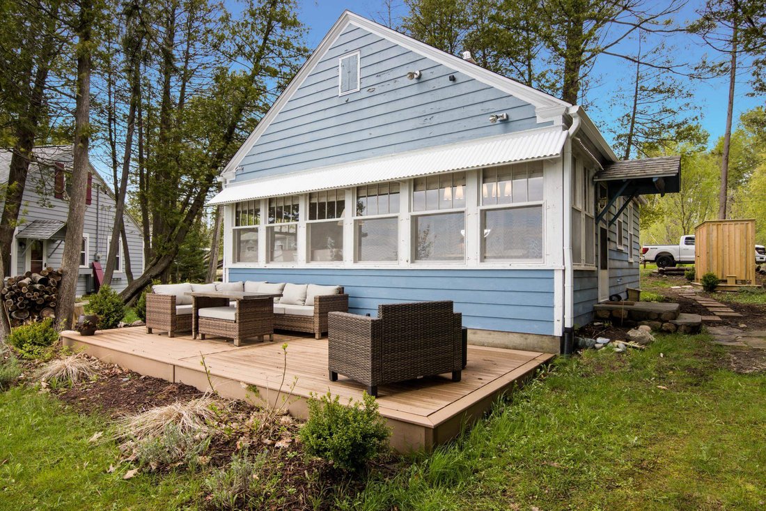 House in Rapid City, Michigan, United States 1 - 18309745