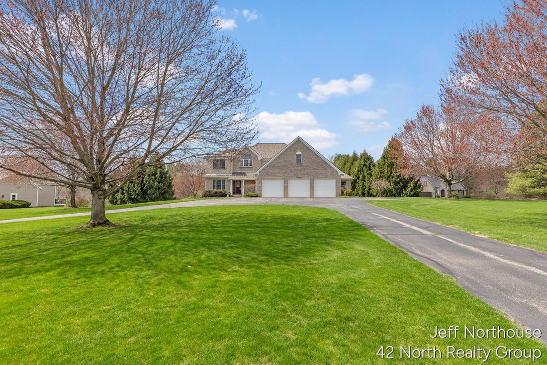 House in Caledonia, Michigan, United States 2 - 18309426