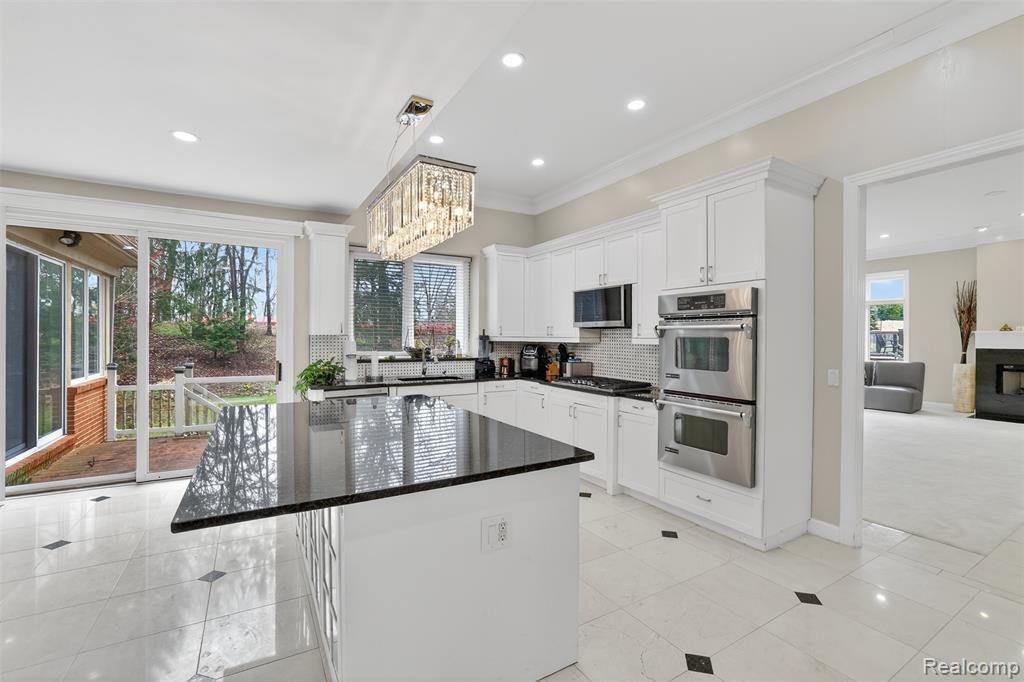 House in Novi, Michigan, United States 5 - 18309689