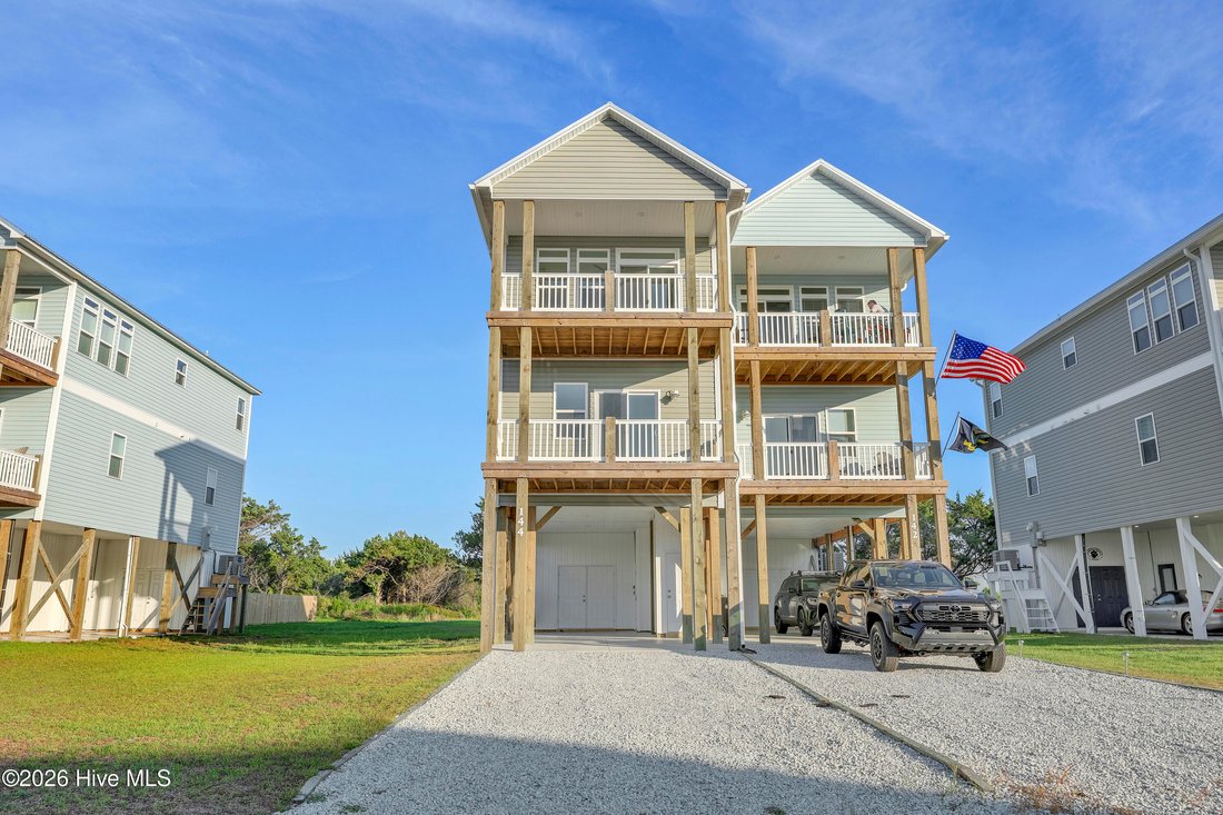 Townhouse in North Topsail Beach, North Carolina, United States 3 - 18313924
