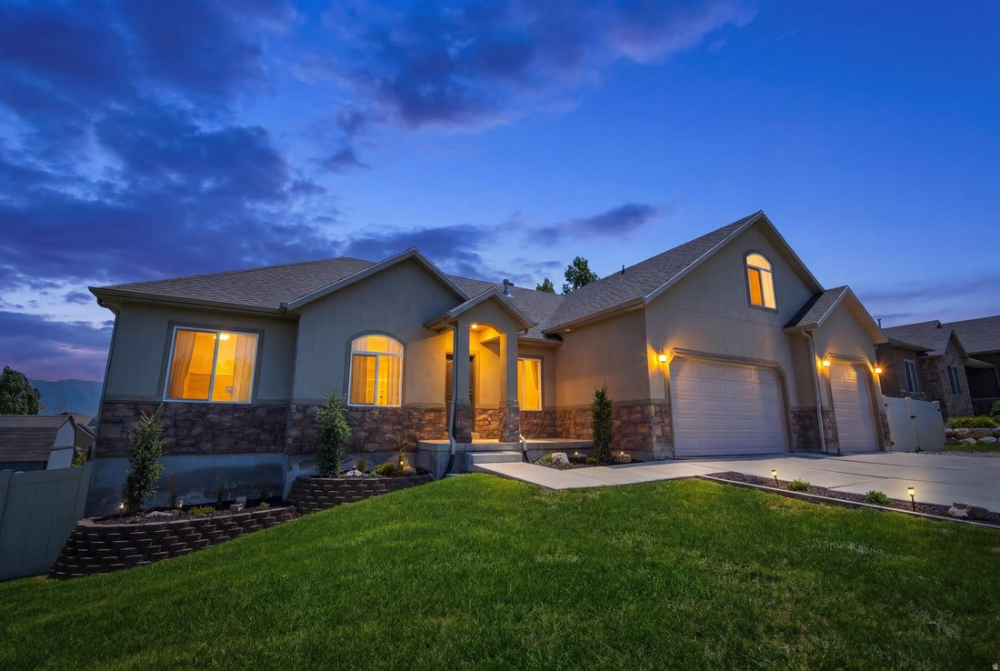 House in Saratoga Springs, Utah, United States 1 - 18312710