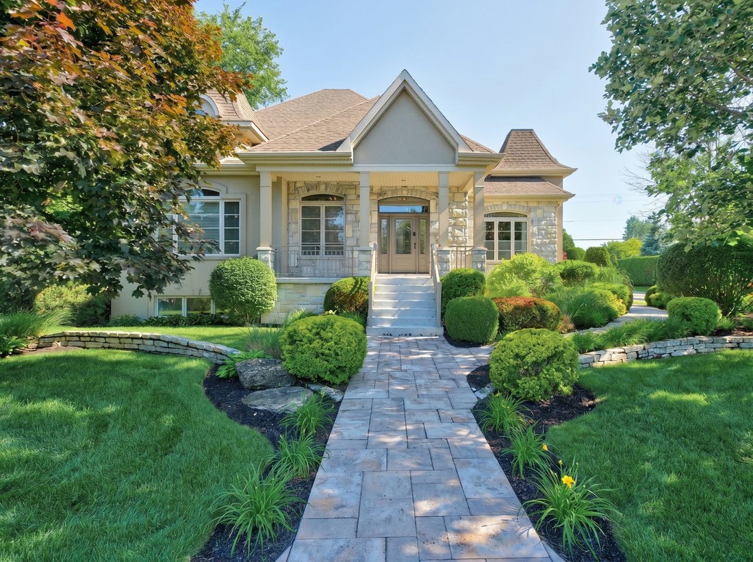 House in Blainville, Quebec, Canada 3 - 18314183