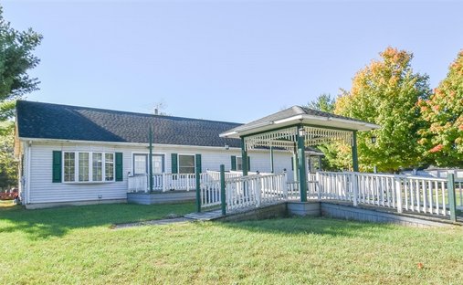 House in Union City, Michigan, United States 1