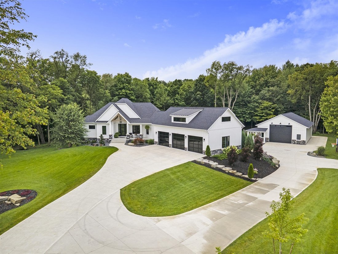 House in Lamont, Michigan, United States 3 - 18314092
