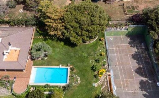 Villa in l'Ametlla del Valles, Catalonia, Spain 1