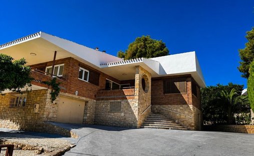 House in la Nucia, Valencian Community, Spain 1