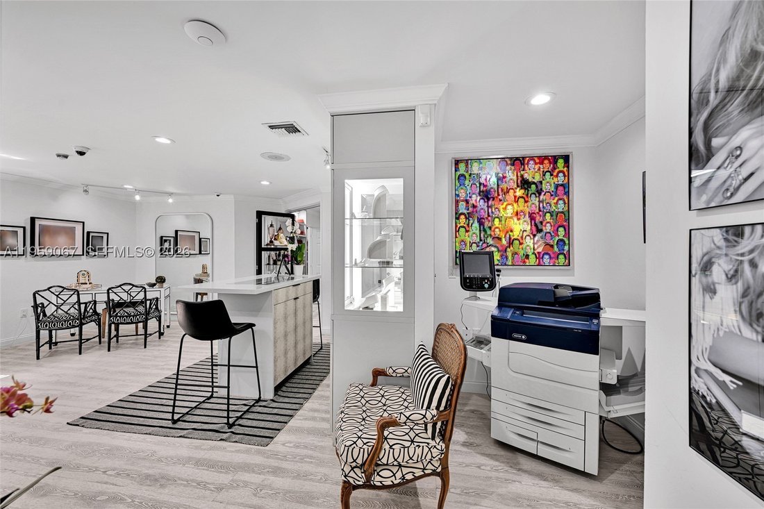 House in Miami, Florida, United States 5 - 17150874