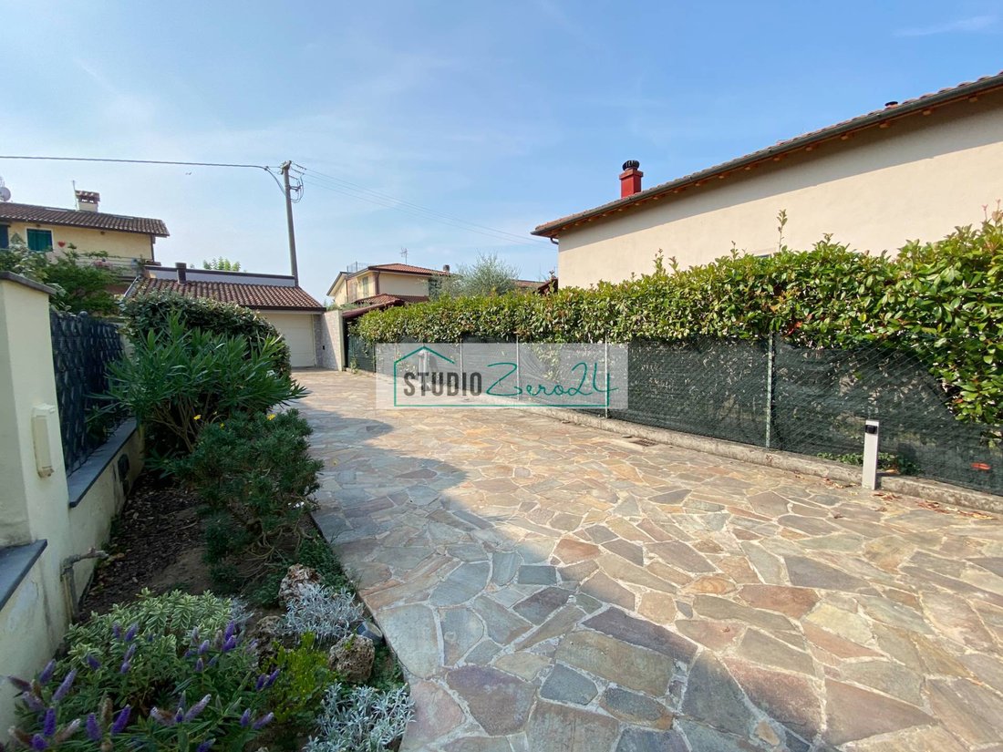 House in Camaiore, Tuscany, Italy 2 - 18315131