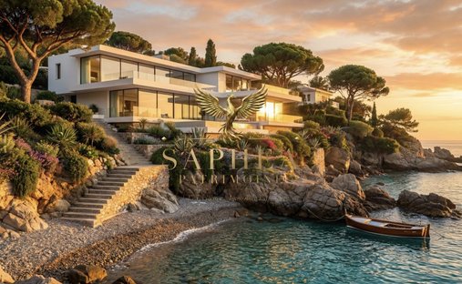 House in Sari-Solenzara, Corsica, France 1