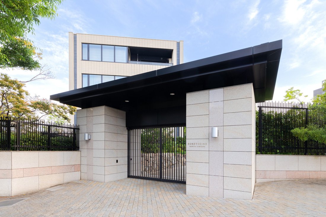 Condo in Shibuya City, Tokyo, Japan 2 - 18315097