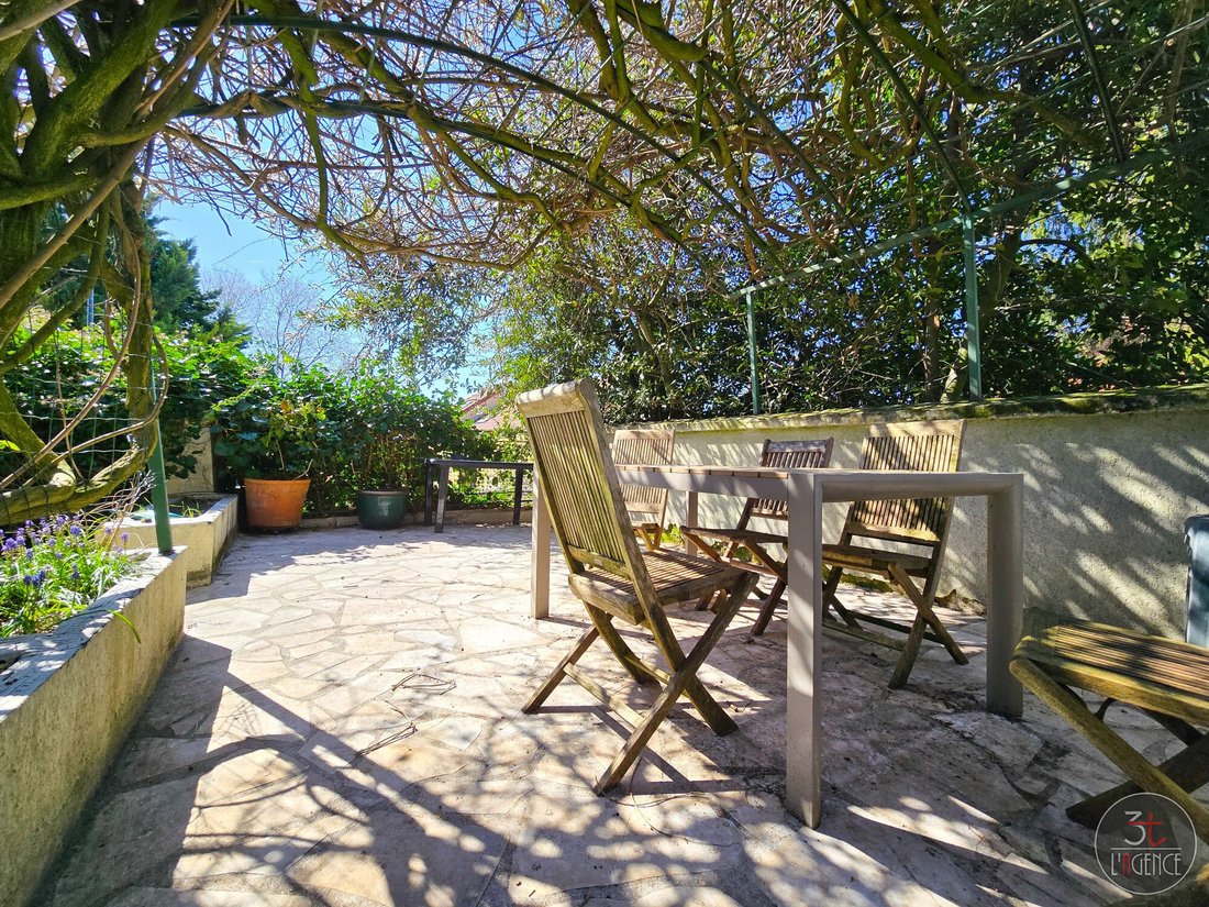 House in Fontenay-sous-Bois, Ile-de-France, France 4 - 18315420