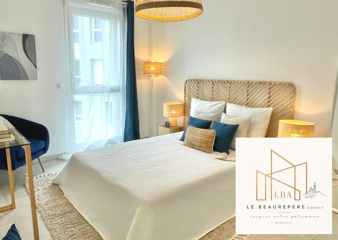 Apartment in Vieille Chapelle, 8e Arrondissement, Marseille 2 - 18256837