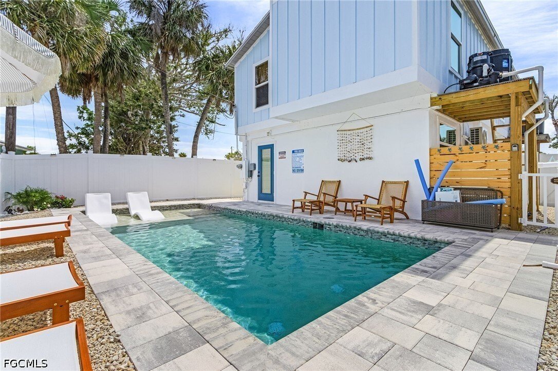 Maison à Fort Myers Beach, Floride, États-Unis 2 - 18315832