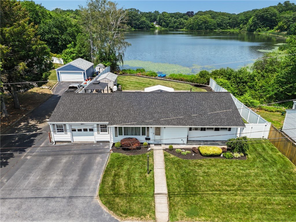 House in Cranston, Rhode Island, United States 1 - 18316039