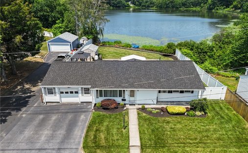 House in Cranston, Rhode Island, United States 1