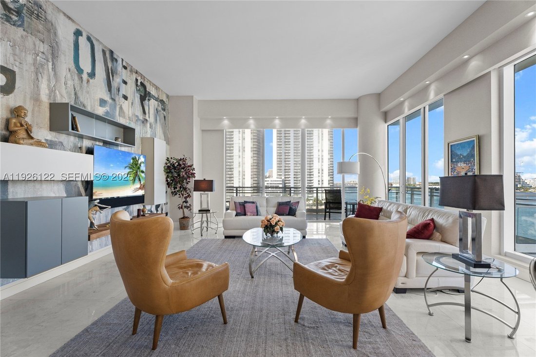 House in Miami, Florida, United States 4 - 16796850