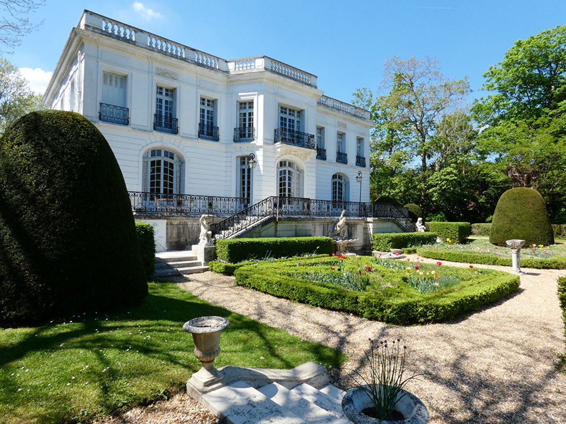 Chateau in Ezy-sur-Eure, Normandy, France 1 - 18314492