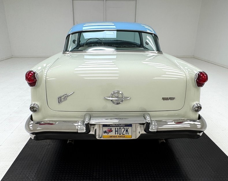 Coupe in Morgantown, United States 4 - 18315928