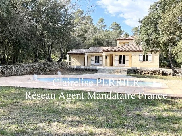 Estate in Sainte-Anastasie-sur-Issole, Provence-Alpes-Côte d'Azur, France 5 - 17325139