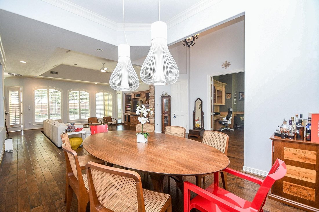 House in Sugar Land, Texas, United States 5 - 18316425