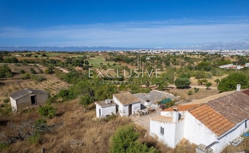 Terreno a Estombar e Parchal, Algarve, Portogallo 1