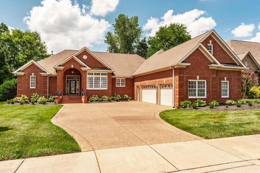 House in Hendersonville, Tennessee, United States 3 - 18315946