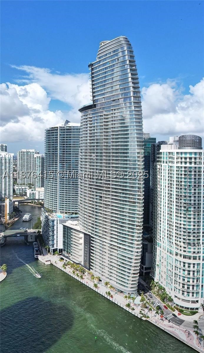 House in Miami, Florida, United States 1 - 16230211