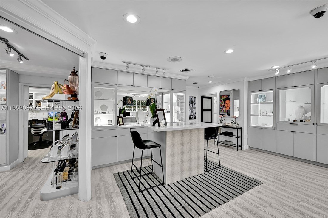 House in Miami, Florida, United States 4 - 17150874