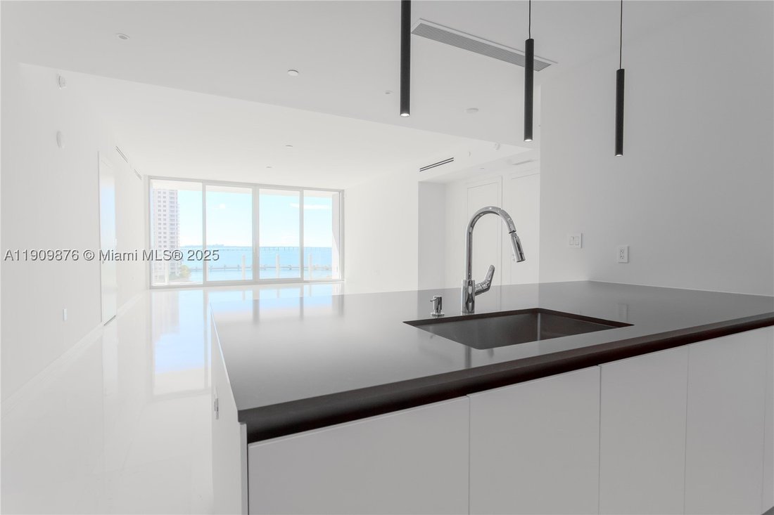 House in Miami, Florida, United States 5 - 16610166