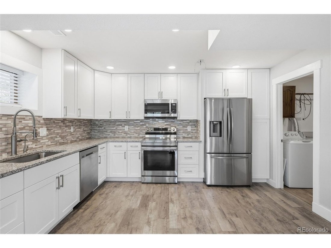 House in Florissant, Colorado, United States 5 - 18316037