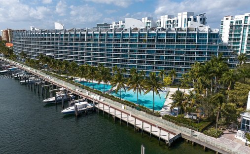 House in Aventura, Florida, United States 1