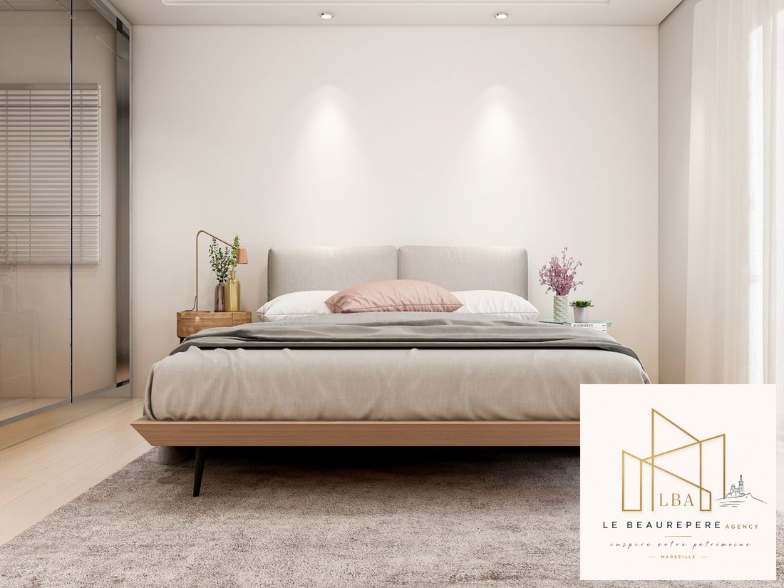 Apartment in Vieille Chapelle, 8e Arrondissement, Marseille 4 - 17343672