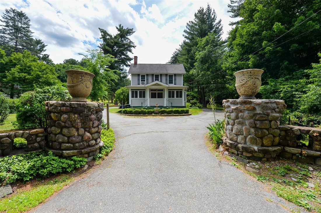 House in Montebello, New York, United States 2 - 18315979