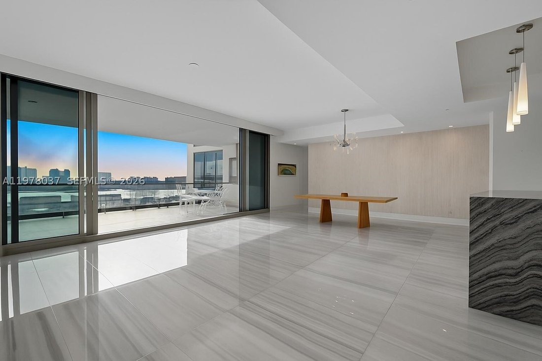 House in Sunny Isles Beach, Florida, United States 4 - 17468430