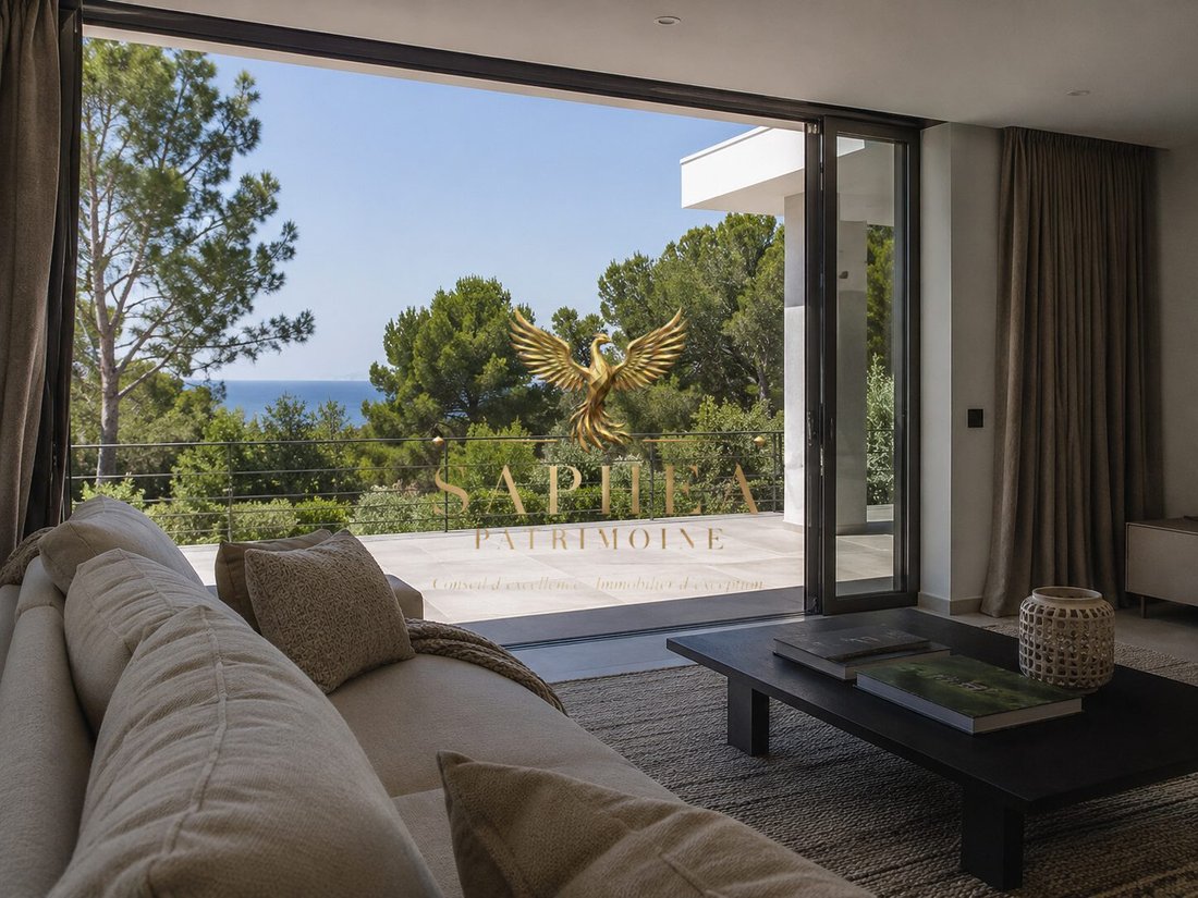 House in Saint-Cyr-sur-Mer, Provence-Alpes-Côte d'Azur, France 5 - 18315556