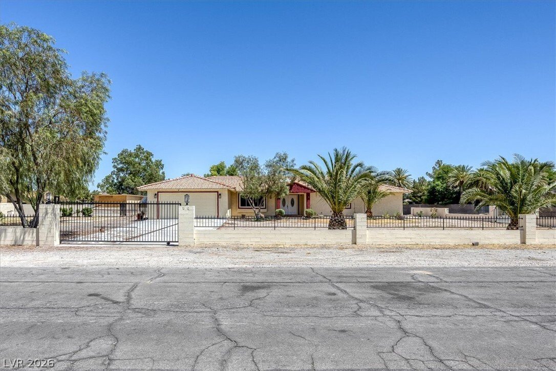 House in Las Vegas, Nevada, United States 1 - 18316056