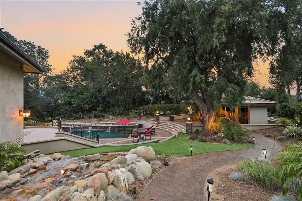 House in Santa Paula, California, United States 3 - 18316128