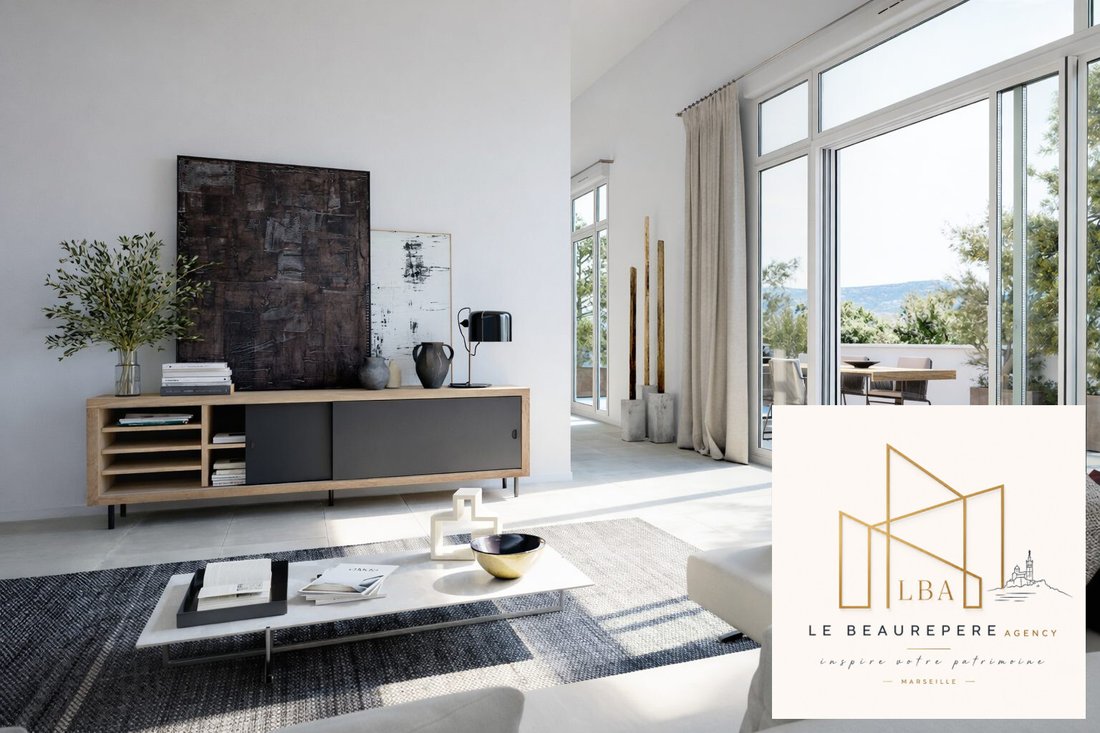 Apartment in Vieille Chapelle, 8e Arrondissement, Marseille 2 - 17065553